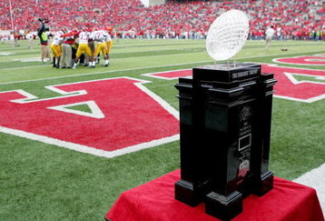 LINCOLN, NE - SEPTEMBER 15:  The Bowl Championship Trophy looms in the endzone as the USC Trojans prepare for their game against the Nebraska Cornhuskers on September 15, 2007 at Memorial Stadium in Lincoln, Nebraska.  (Photo by Matthew Stockman/Getty Images)