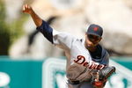ANAHEIM, CA - AUGUST 26:  Edwin Jackson #36 of the Detroit Tigers pitches against the Los Angeles Angels of Anaheim at Angel Stadium on August 26, 2009 in Anaheim, California.  (Photo by Jeff Gross/Getty Images)