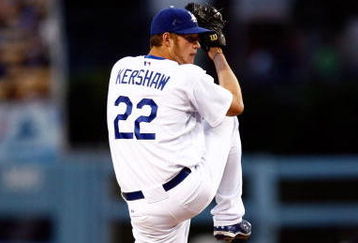 LOS ANGELES, CA - MAY 01:  Clayton Kershaw #22 of the Los Angeles Dodgers throws a pitch against the San Diego Padres at Dodger Stadium on May 1, 2009 in Los Angeles, California. The Dodgers defeated the Padres 1-0.  (Photo by Jeff Gross/Getty Images)