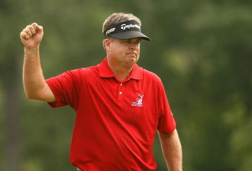 ATLANTA - SEPTEMBER 26:  Kenny Perry celebrates after a birdie putt on the 12th hole during the third round of THE TOUR Championship presented by Coca-Cola, the final event of the PGA TOUR Playoffs for the FedEx Cup, at East Lake Golf Club on September 26, 2009 in Atlanta, Georgia.  (Photo by Scott Halleran/Getty Images)