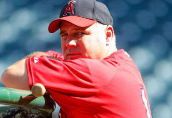 ANAHEIM, CA - AUGUST 29:  Los Angeles Angels of Anaheim manager Mike Scioscia looks on during batting practice prior to the game against the Oakland Athletics at Angel Stadium on August 29, 2009 in Anaheim, California. The Athletics defeated the Angels 4-3.  (Photo by Jeff Gross/Getty Images)