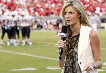 RALEIGH, NC - SEPTEMBER 3: ESPN sportscaster Erin Andrews reports from the sidelines prior to the game between the South Carolina Gamecocks and the North Carolina State Wolfpack at Carter-Finley Stadium on September 3, 2009 in Raleigh, North Carolina. (Photo by Streeter Lecka/Getty Images)