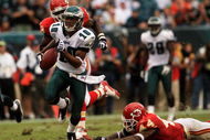 PHILADELPHIA - SEPTEMBER 27: DeSean Jackson #10 of the Philadelphia Eagles runs for a second quarter touchdown against the Kansas City Chiefs during their game on September 27, 2009 at Lincoln Financial Field in Philadelphia, Pennsylvania. (Photo by Travis Lindquist/Getty Images)