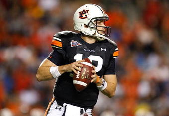 AUBURN, AL - SEPTEMBER 19:  Quarterback Chris Todd #12 of the Auburn Tigers looks upfield against the West Virginia Mountaineers at Jordan-Hare Stadium on September 19, 2009 in Auburn, Alabama.  (Photo by Kevin C. Cox/Getty Images)