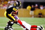 PITTSBURGH - AUGUST 29: Wide Reciever Limas Sweed #14 of the Pittsburgh Steelers makes the catch  against corner back Leodis McKelvin #28 of the Buffalo Bills at Heinz Field on August 29, 2009 in Pittsburgh, Pennsylvania. (Photo by Gregory Shamus/Getty Images)