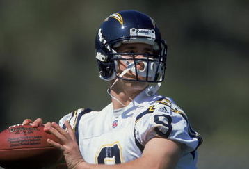 4 May 2001:  Drew Brees #9 pulls back to throw the ball during the San Diego Chargers Mini Camp at Murphy Canyon in San Diego, California.Mandatory Credit: Todd Warshaw  /Allsport