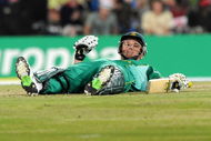 CENTURION, SOUTH AFRICA - SEPTEMBER 27: Graeme Smith of South Africa in action during The ICC Champions Trophy match between South Africa and England on September 27, 2009 at The Supersport Stadium in Centurion, South Africa.  (Photo by Lee Warren/Gallo Images/Getty Images)