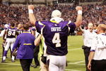 MINNEAPOLIS, MN - SEPTEMBER 27: Quarterback Brett Favre #4 of the Minnesota Vikings pumps his fists in celebration after defeating the San Francisco 49ers 27-24 at Hubert H. Humphrey Metrodome on September 27, 2009 in Minneapolis, Minnesota. Favre threw a 32-yard pass for a touchdown with two seconds left in the game for the win. (Photo by Genevieve Ross/Getty Images)