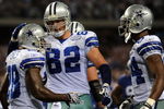 ARLINGTON, TX - SEPTEMBER 20:  Running back Felix Jones #28, Jason Witten #82 and Patrick Crayton #84 of the Dallas Cowboys at Cowboys Stadium on September 20, 2009 in Arlington, Texas.  (Photo by Ronald Martinez/Getty Images)
