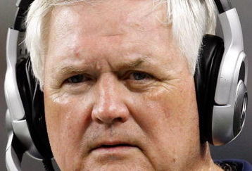 ARLINGTON, TX - SEPTEMBER 20:  Head coach Wade Phillips of the Dallas Cowboys at Cowboys Stadium on September 20, 2009 in Arlington, Texas.  (Photo by Ronald Martinez/Getty Images)
