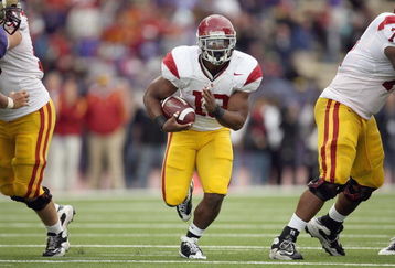 SEATTLE - SEPTEMBER 19:  Stafon Johnson #13 of the USC Trojans carries the ball during the game against the Washington Huskies on September 19, 2009 at Husky Stadium in Seattle, Washington. The Huskies defeated the Trojans 16-13. (Photo by Otto Greule Jr/Getty Images)