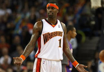 OAKLAND, CA - MARCH 15:  Stephen Jackson #1 of the Golden State Warriors is called for his second technical foul and is thrown out of the game by referee Tony Brothers against the Phoenix Suns during an NBA game on March 15, 2009 at Oracle Arena in Oakland, California. NOTE TO USER: User expressly acknowledges and agrees that, by downloading and or using this photograph, User is consenting to the terms and conditions of the Getty Images License Agreement.  (Photo by Jed Jacobsohn/Getty Images)