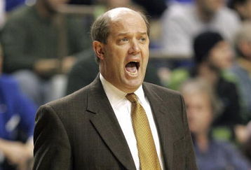 LEXINGTON, KY - JANUARY 20:  Kevin Stallings the head coach of the Vanderbilt Commodores gives instructions to his team during the game against the Kentucky Wildcats on January 20, 2007 at Rupp Arena in Lexington, Kentucky. Vanderbilt defeated Kentucky, 72-67.  (Photo by Andy Lyons/Getty Images)