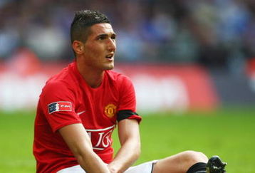 LONDON, ENGLAND - APRIL 19:  Federico Macheda of Manchester United looks on during the FA Cup sponsored by E.ON Semi Final match between Everton and Manchester United at Wembley Stadium on April 19, 2009 in London, England.  (Photo by Jamie McDonald/Getty Images)
