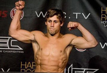 Urijah-faber-20090529025809989_feature