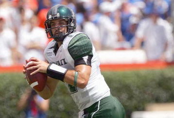 GAINESVILLE, FL - AUGUST 30:  Quarterback Greg Alexander #12 of the Hawaii Warriors looks to pass during the game against the FLorida Gators at Ben Hill Griffin Stadium on August 30, 2008 in Gainesville, Florida.  (Photo by Sam Greenwood/Getty Images)