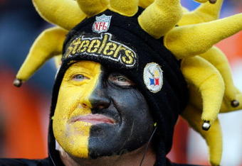 CINCINNATI - SEPTEMBER 27:  A Pittsburgh Steelers fan is pictured during the NFL game against the Cincinnati Bengals at Paul Brown Stadium on September 27, 2009 in Cincinnati, Ohio.  (Photo by Andy Lyons/Getty Images)