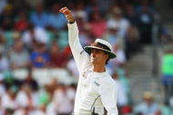 LONDON - AUGUST 22: Umpire Billy Bowden turns his arm over during day three of the npower 5th Ashes Test Match between England and Australia at The Brit Oval on August 22, 2009 in London, England.  (Photo by Tom Shaw/Getty Images)