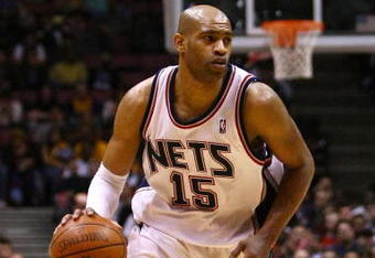 EAST RUTHERFORD, NJ - MARCH 27:  Vince Carter #15 of the New Jersey Nets drives against the Los Angeles Lakers during the game on March 27, 2009 at the Izod Center in East Rutherford, New Jersey. NOTE TO USER: User expressly acknowledges and agrees that, by downloading and/or using this Photograph, User is consenting to the terms and conditions of the Getty Images License Agreement.  (Photo by Chris McGrath/Getty Images)