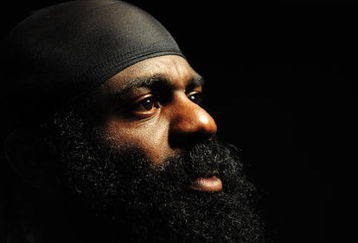 LOS ANGELES, CA - SEPTEMBER 17:  MMA Heavyweight Sensation Kimbo Slice is seen during the Workout/Media Day with Kimbo Slice and Gina Carano at the Legends Mixed Martial Arts Training Center on September 17, 2008 in Los Angeles, California.  (Photo by Robert Laberge/Getty Images)