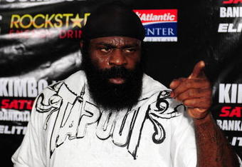 LOS ANGELES, CA - SEPTEMBER 17:  MMA Heavyweight Sensation Kimbo Slice is seen during the Workout/Media Day with Kimbo Slice and Gina Carano at the Legends Mixed Martial Arts Training Center on September 17, 2008 in Los Angeles, California.  (Photo by Robert Laberge/Getty Images)