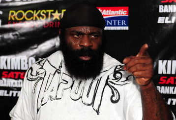 LOS ANGELES, CA - SEPTEMBER 17:  MMA Heavyweight Sensation Kimbo Slice is seen during the Workout/Media Day with Kimbo Slice and Gina Carano at the Legends Mixed Martial Arts Training Center on September 17, 2008 in Los Angeles, California.  (Photo by Robert Laberge/Getty Images)