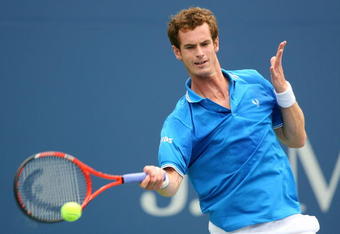 NEW YORK - SEPTEMBER 08:  Andy Murray of the United Kingdom returns a shot against Marin Cilic of Croatia during day nine of the 2009 U.S. Open at the USTA Billie Jean King National Tennis Center on September 8, 2009 in the Flushing neighborhood of the Queens borough of New York City.  (Photo by Matthew Stockman/Getty Images)