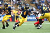 BERKELEY, CA - SEPTEMBER 12:  Jahvid Best #4 of the California Golden Bears runs against the Eastern Washington Eagles at Memorial Stadium on September 12, 2009 in Berkeley, California.  (Photo by Jed Jacobsohn/Getty Images)