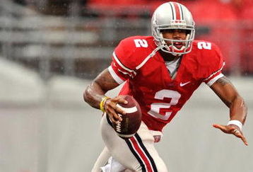 COLUMBUS, OH - SEPTEMBER 26:  Quarterback Terrelle Pryor #2 of the Ohio State Buckeyes runs with the ball against the Illinois Fighting Illini at Ohio Stadium on September 26, 2009 in Columbus, Ohio.  (Photo by Jamie Sabau/Getty Images)