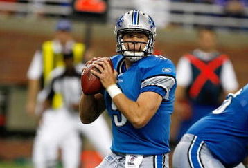 DETROIT, MI - SEPTEMBER 27: Quarterback Matthew Stafford #9 of the Detroit Lions passes the football against the Washington Redskins at Ford Field on September 27, 2009 in Detroit, Michigan. The Lions defeated the Redskins 19-14. (Photo by Scott Boehm/Getty Images)