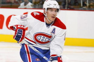 OTTAWA - SEPTEMBER 19:  Mike Cammalleri #13 of the Montreal Canadiens skates during a preseason game against the Ottawa Senators at Scotiabank Place on September 19, 2009 in Ottawa, Canada. The Ottawa Senators defeated the Montreal Canadiens 6-1.  (Photo by Phillip MacCallum/Getty Images) 