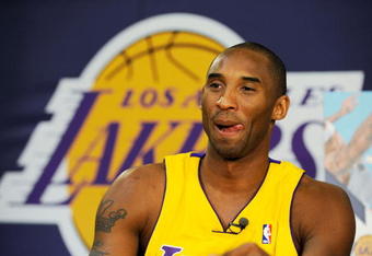 EL SEGUNDO, CA - SEPTEMBER 29:  Kobe Bryant #24 of the Los Angeles Lakers smiles during Lakers media day at the Lakers training facility on September 29, 2009 in El Segundo, California.  (Photo by Kevork Djansezian/Getty Images)