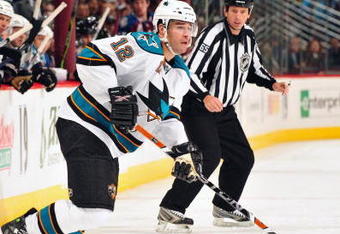 DENVER - OCTOBER 1: Patrick Marleau #12 of the San Jose Sharks controls the puck against the Colorado Avalanche during the game at the Pepsi Center on October 1, 2009 in Denver, Colorado. (Photo by Garrett W. Ellwood/Getty Images)