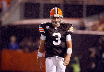 CLEVELAND, OH - SEPTEMBER 14:  Quarterback Derek Anderson #3 of the Cleveland Browns looks on during the game against the Pittsburgh Steelers on September 14, 2008 at Cleveland Browns Stadium in Cleveland, Ohio. The Steelers defeated the Browns 10-6. (Photo by Gregory Shamus/Getty Images)