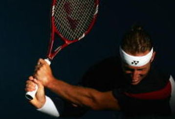 MELBOURNE, AUSTRALIA - JANUARY 21:  David Nalbandian of Argentina reacts after a point in his second round match against Yen-Hsun Lu of Chinese Taipei during day three of the 2009 Australian Open at Melbourne Park on January 21, 2009 in Melbourne, Australia.  (Photo by Scott Barbour/Getty Images)