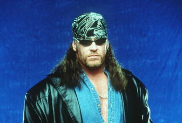 370782 02: World Wrestling Federation's Wrestler Undertaker Poses June 12, 2000 In Los Angeles, Ca.  (Photo By Getty Images)