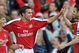 Gun_1254663978_arshavinrvpcesc_medium