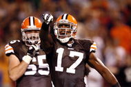 CLEVELAND - AUGUST 29:  Braylon Edwards #17 of the Cleveland Browns celebrates after scoring a touchdown with Eric Steinbach #65 against the Tennessee Titans at Cleveland Browns Stadium on August 29, 2009 in Cleveland, Ohio.  (Photo by Matt Sullivan/Getty Images)
