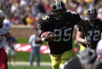 29 Sep 2001: Dwayne Blakley #85 of Missouri carries the ball against Nebraska during the first half of their game at Faurot Field in Columbia, Missouri. The Nebraska Cornhuskers beat the Missouri Tigers 36-3. DIGITAL IMAGE. Mandatory Credit: Elsa/ALLSPORT