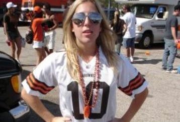 Brady-quinn-pointing_feature