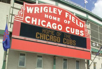 Wrigley_field_feature