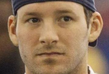 Romo-scowl_feature