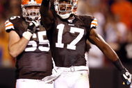 CLEVELAND - AUGUST 29:  Braylon Edwards #17 of the Cleveland Browns celebrates after scoring a touchdown with Eric Steinbach #65 against the Tennessee Titans at Cleveland Browns Stadium on August 29, 2009 in Cleveland, Ohio.  (Photo by Matt Sullivan/Getty Images)