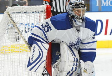 TORONTO, ON - OCTOBER 1:  Vesa Toskala #35 of the Toronto Maple Leafs watches for a shot in a game against the Montreal Canadiens on October 1, 2009 at the Air Canada Centre in Toronto, Ontario. The Canadiens dfeated the Leafs 4-3 in overtime. (Photo by Claus Andersen/Getty Images)