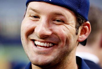 NEW YORK - JUNE 30:  Dallas Cowboys Quarterback and Starter Spokesperson Tony Romo attends NY Yankee batting practice at Yankee Stadium on June 30, 2009 in New York City.  (Photo by Joe Kohen/Getty Images for Iconix Brand Group, Inc)