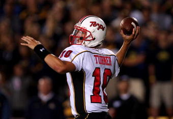 BERKELEY, CA - SEPTEMBER 05:  Chris Turner #10 of the Maryland Terrapins throws the ball during the first half of their game against the California Golden Bears at California Memorial Stadium on September 5, 2009 in Berkeley, California.  (Photo by Ezra Shaw/Getty Images)
