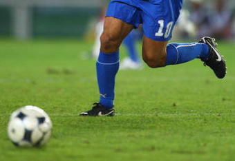 TURIN, ITALY - SEPTEMBER 09:  Andrea Pirlo of Italy during the Italy v Bulgaria FIFA 2010 World Cup Qualifying Group eight match at the Stadio Olimpico on September 9, 2009 in Turin, Italy.  (Photo by Michael Steele/Getty Images)