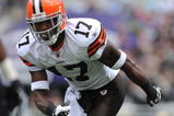 BALTIMORE - SEPTEMBER 27:  Braylon Edwards #17 of the Cleveland Browns runs downfield against the Baltimore Ravens at M&T Bank Stadium on September 27, 2009 in Baltimore, Maryland. The Ravens defeated the Browns 34-3. (Photo by Larry French/Getty Images)
