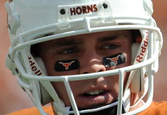 AUSTIN, TX - SEPTEMBER 26:  Quarterback Colt McCoy #12 of the Texas Longhorns at Darrell K Royal-Texas Memorial Stadium on September 26, 2009 in Austin, Texas.  (Photo by Ronald Martinez/Getty Images)