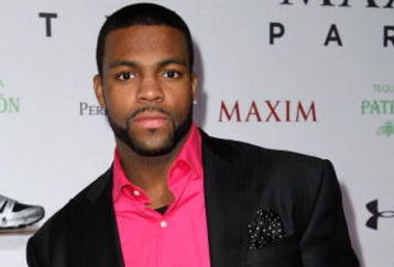SCOTTSDALE, AZ - FEBRUARY 01:  NFL wide receiver Braylon Edwards attends MAXIM Magazine kicks off Super Bowl weekend at Grand Opening of Stone Rose at the Fairmont Scottsdale Princess Resort on February 1, 2008 in Scottsdale, Arizona.  (Photo by Michael Buckner/Getty Images)